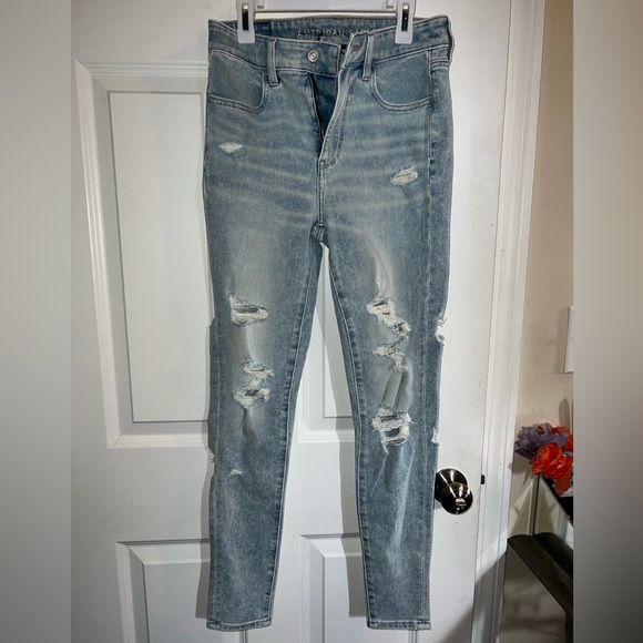 Jeans - Picture 1 of 2